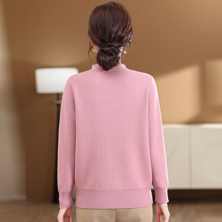 Nouveau Automne et Hiver Cheongsam Mère Col Brodé Pull Chaud Femmes d'Âge Moyen et Âgé Style Chinois Épaissi Pull Une Pièce