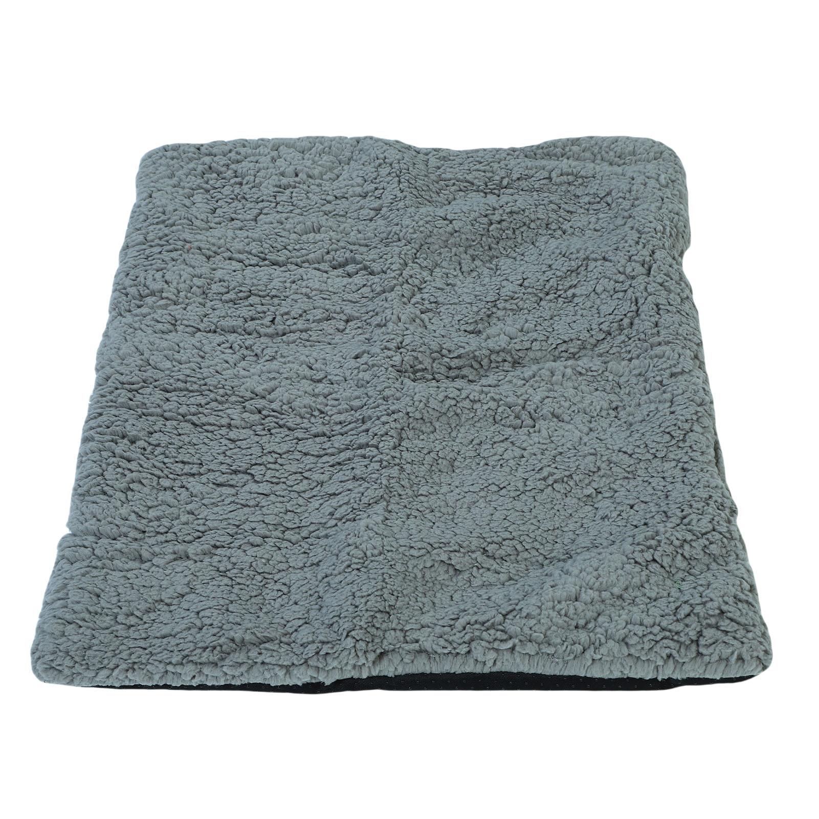 

Warm Pet Pad Comfortable Plush Dog Sleeping Bed Mat Anti Slip Soft Cat Pad for Cold Weather Light Gray светло-серый