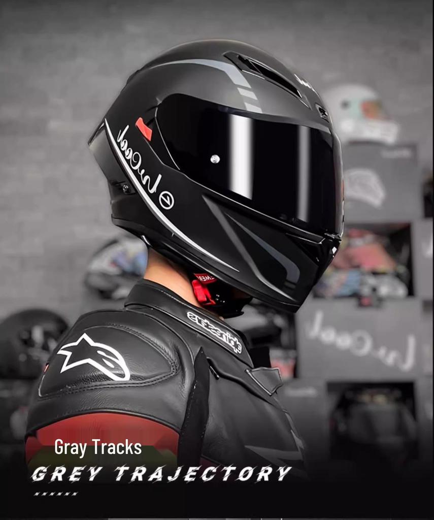 Unisex Carbon Fiber Full-Face Motorcycle Helmet with Bluetooth & Anti-Fog, 3C Certified for All Seasons