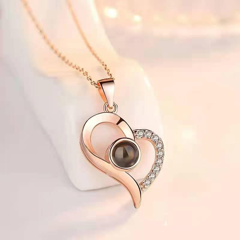 Customized Love Photo Necklace: 100 Languages 'I Love You' Pendant - Ideal for Christmas & Valentine's Gifts