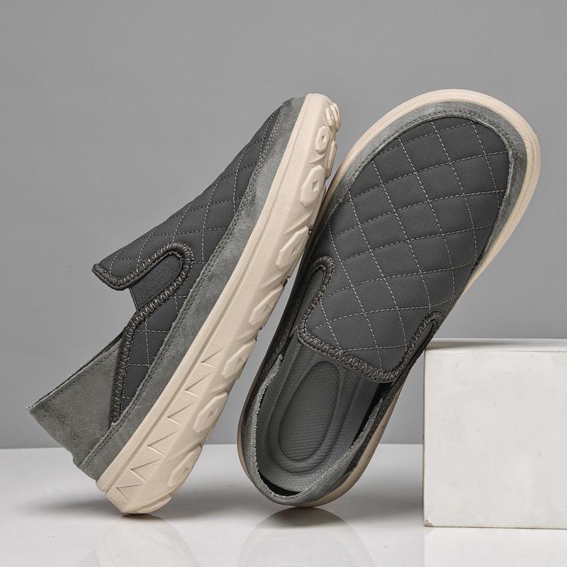 Fashion 2024 Fashion Brand Men's Flat Bottomed Loafers Soft Soled Soft Faced Park Walking Shoes Outdoor Men's Commuting Work Shoes
