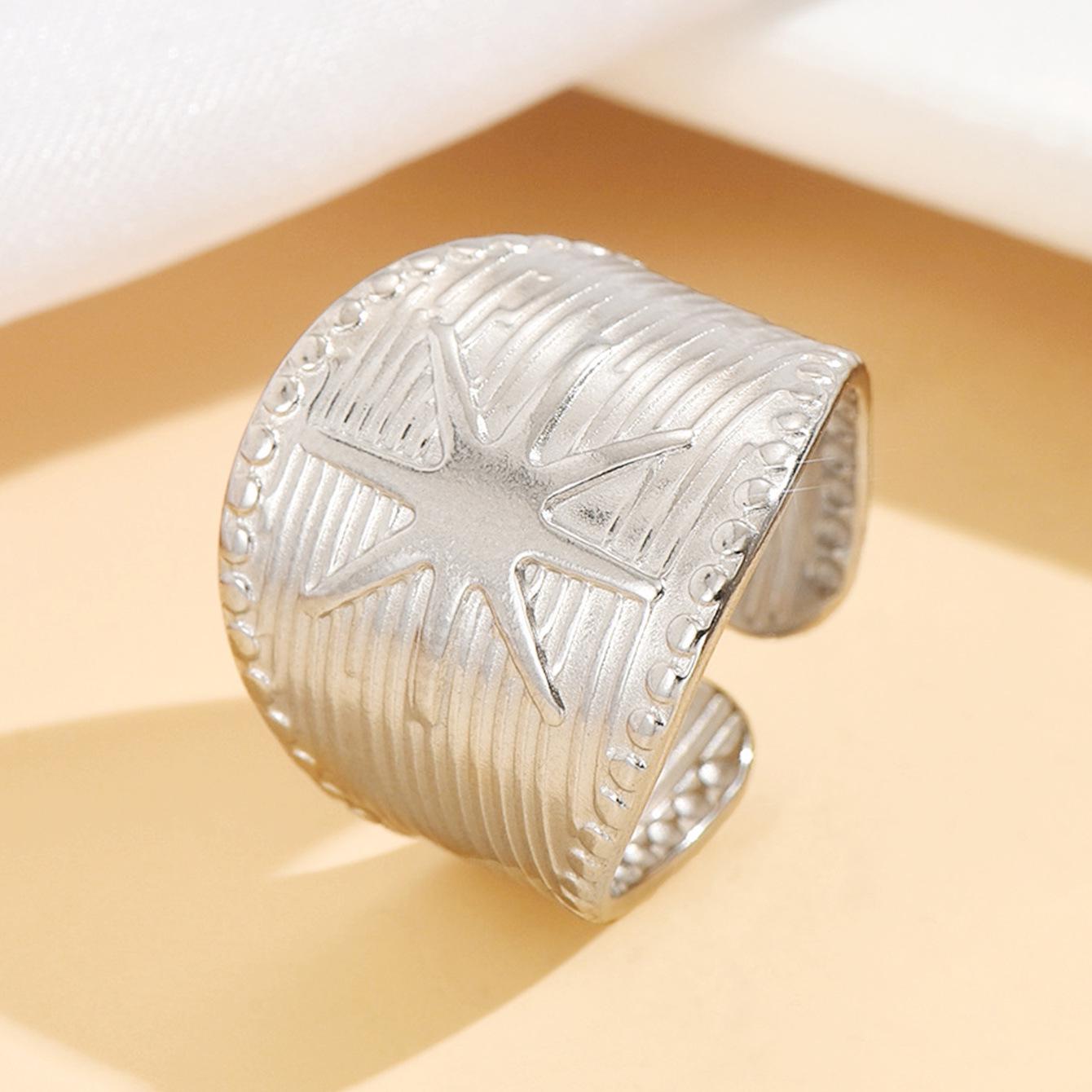 Retro Eight-Pointed Star Stainless Steel Geometric Ring