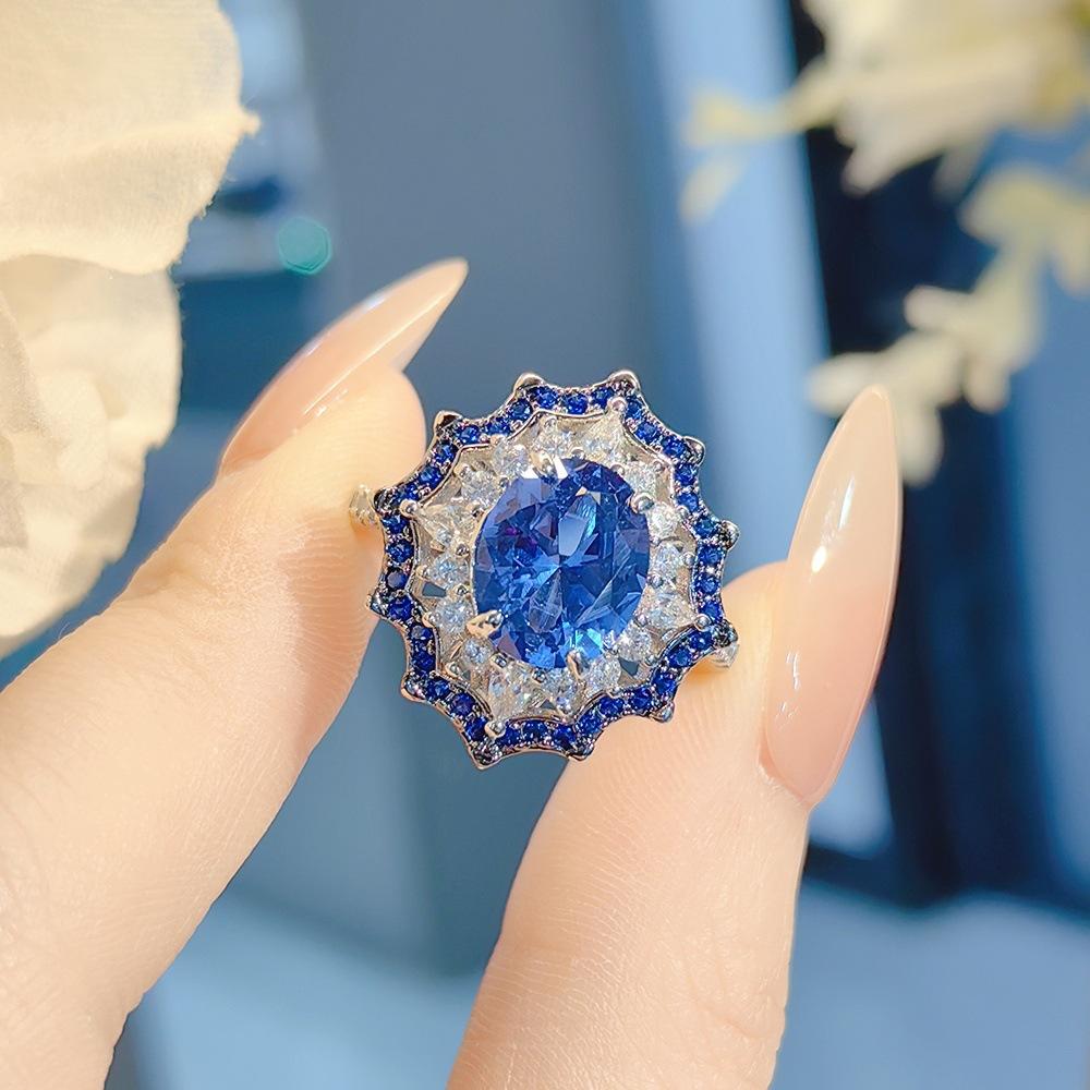 Lighting Color-Changing Red Corundum Set, High Carbon Diamond Ring, Two-Color Black Gold Pendant Necklace, Blue Pointed Crystal Colored Treasure Stud