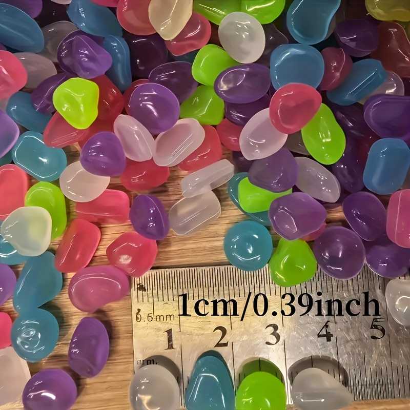 200Pcs Glow in the Dark Garden Pebbles For Sidewalk Garden Terrace Lawn Garden Patio Fish Tank Aquarium Decoration Glow Stone