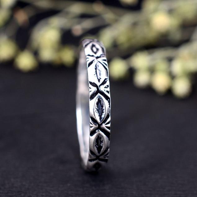 Therapeutic Silver Ring, Pain Relief for Hands, Arthritis Support, Boho Style, Dainty Jewelry