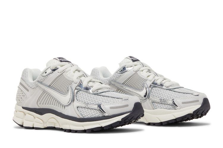 Women's Sneakers Nike Zoom Vomero 5 Photon Dust Metallic Silver (Women's) Photon Dust/Chrome/Gridiron/Sail