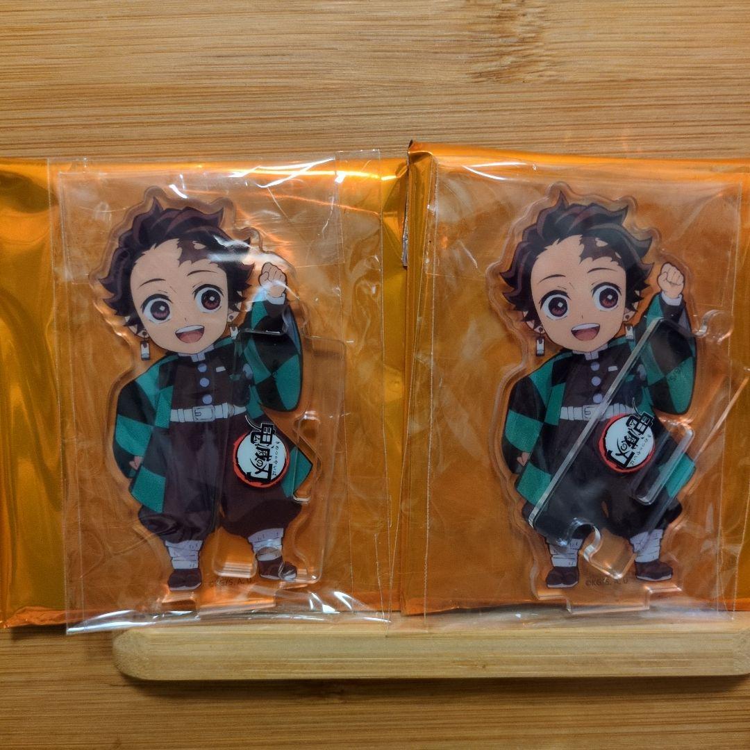 Клинок, рассекающий демонов Kimetsu no Yaiba - Акриловая подставка Камадо Танджиро