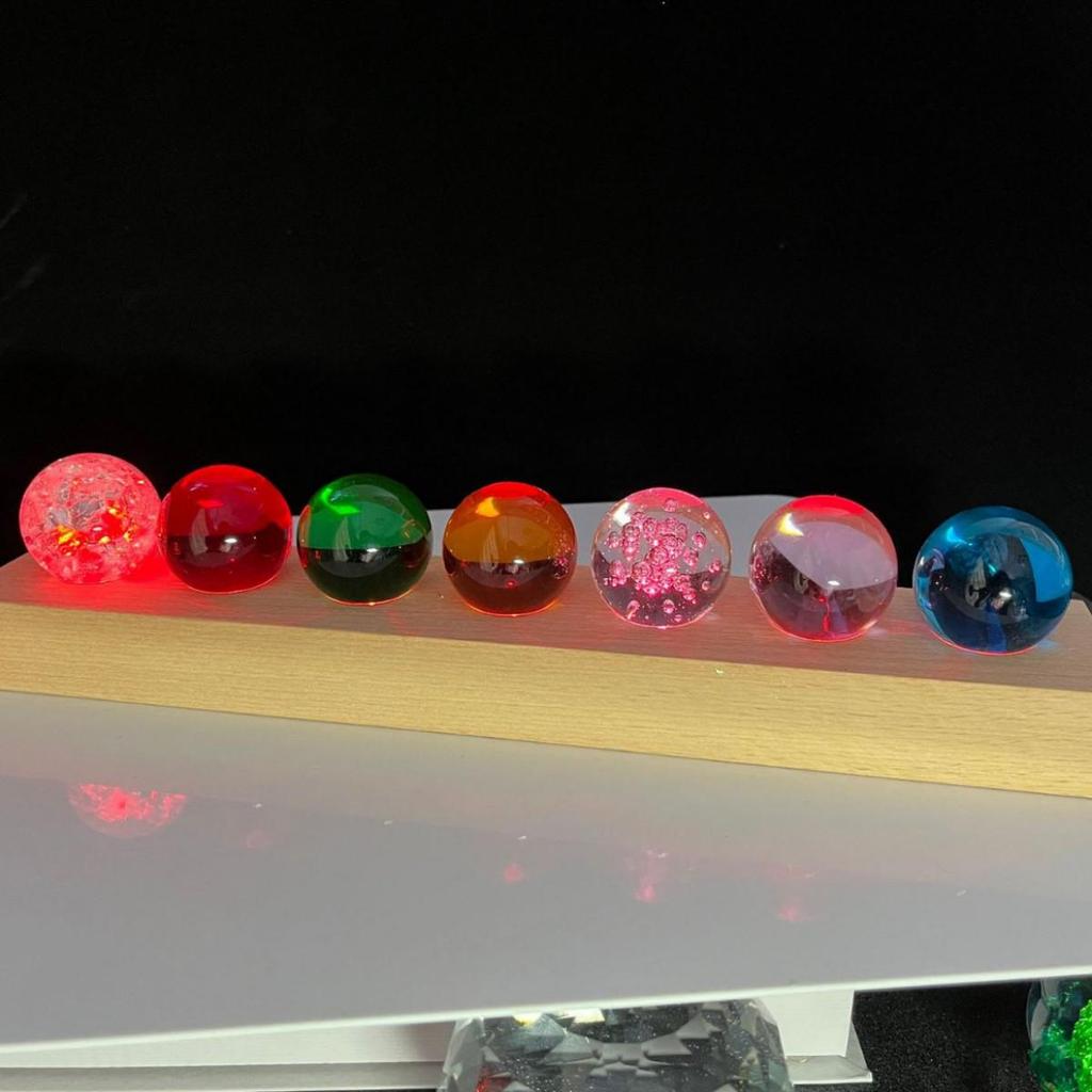 Colorful Crystal Ice Crack Ball Ornament for Fish Tanks and Fountains