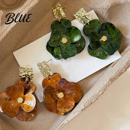 Stud Earrings Anniversary Gift 1 Pair Women Exaggerated Flower Shape