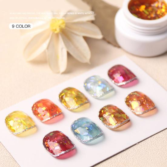 

Цветной лак, длинный, высокопигментированный, стойкий, без запаха