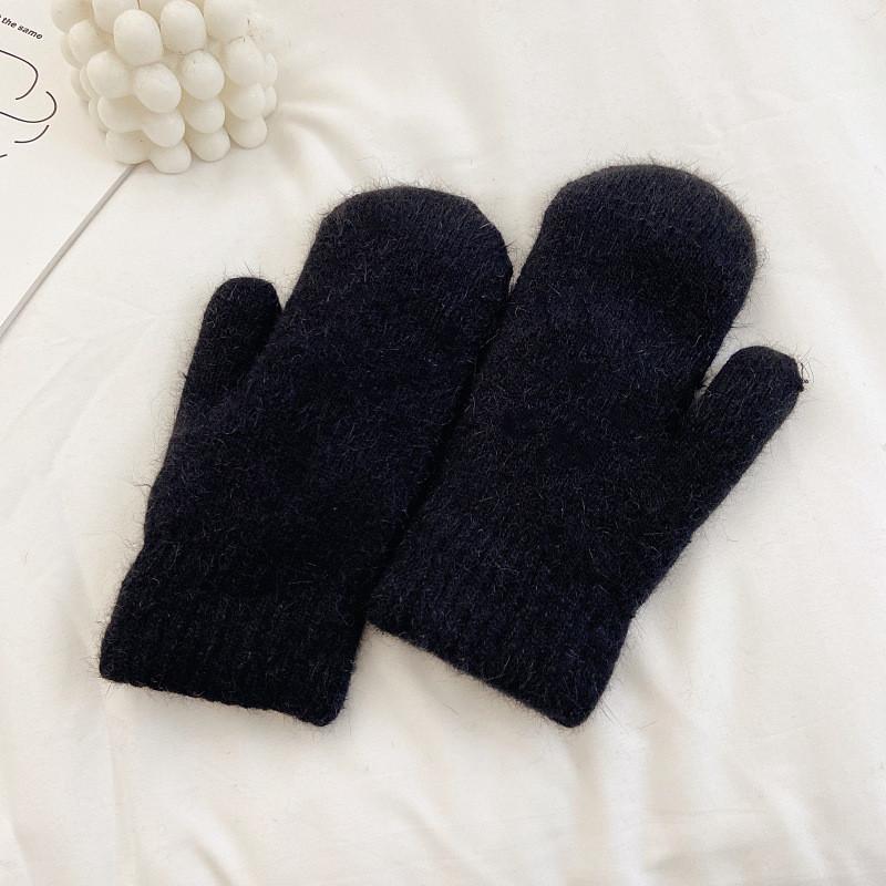 Cozy Warm White Plush Winter Gloves For Women Featuring Soft Faux Rabbit Fur