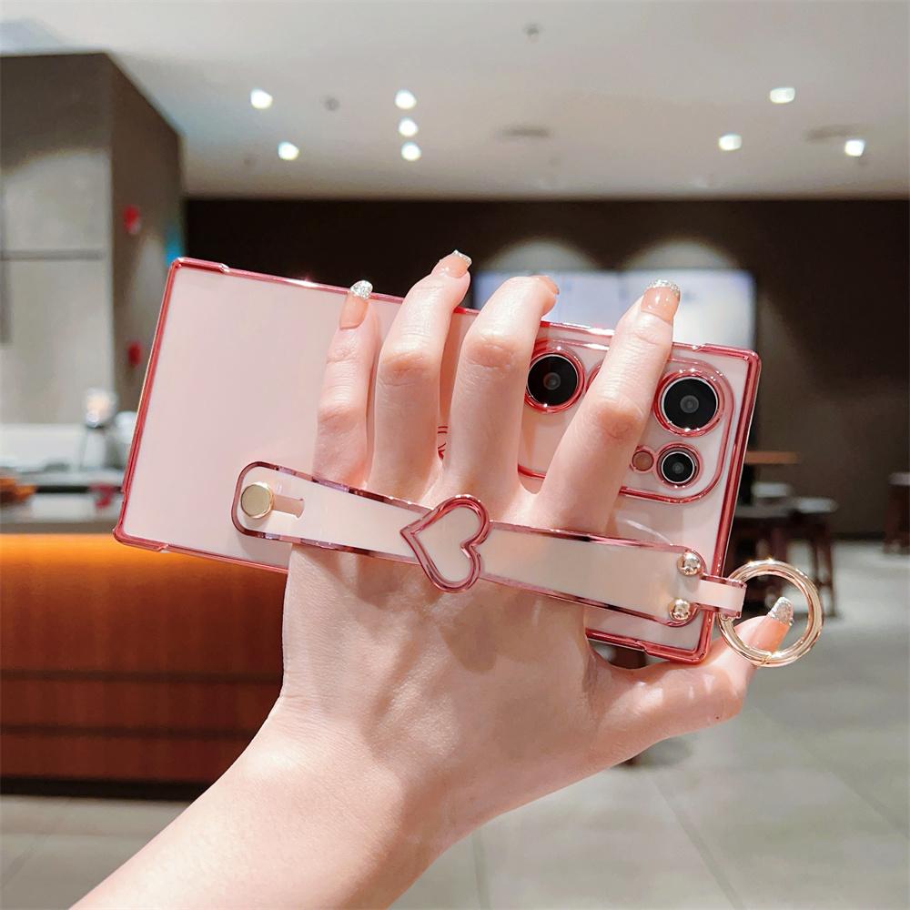 For Samsung Galaxy S25 Ultra Case Electroplated Heart Pattern TPU Phone Back Cover with Wristband Kickstand