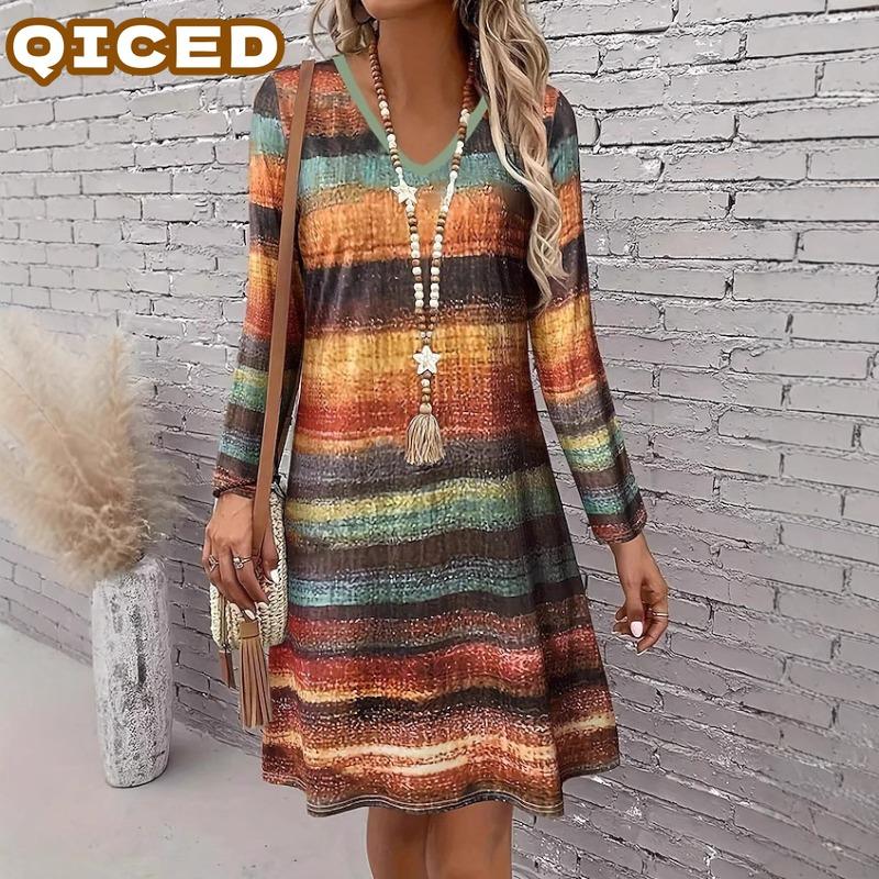 QICED Fashion Autumn Winter Long Sleeve V-Neck Casual Dresses