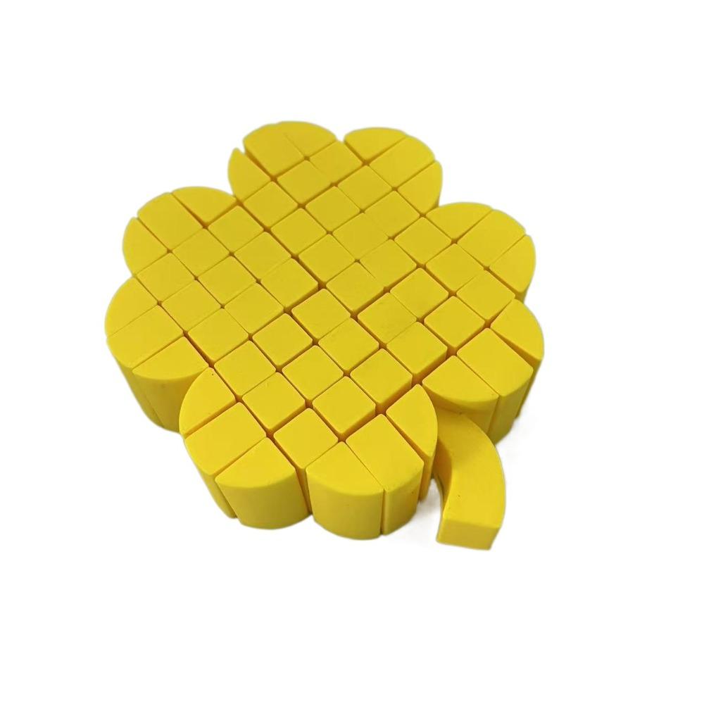 

Pixel Four Leaf Clover Toys Multi-jointed 3D Articulated Leaf Toys Landscaping Decoration жовтий