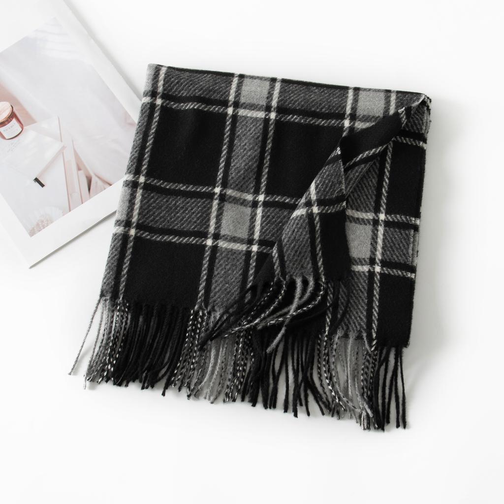 New Retro Maillard Scarf High End Versatile Plaid Thickened Shawl Winter Warm Student Tassel Scarf