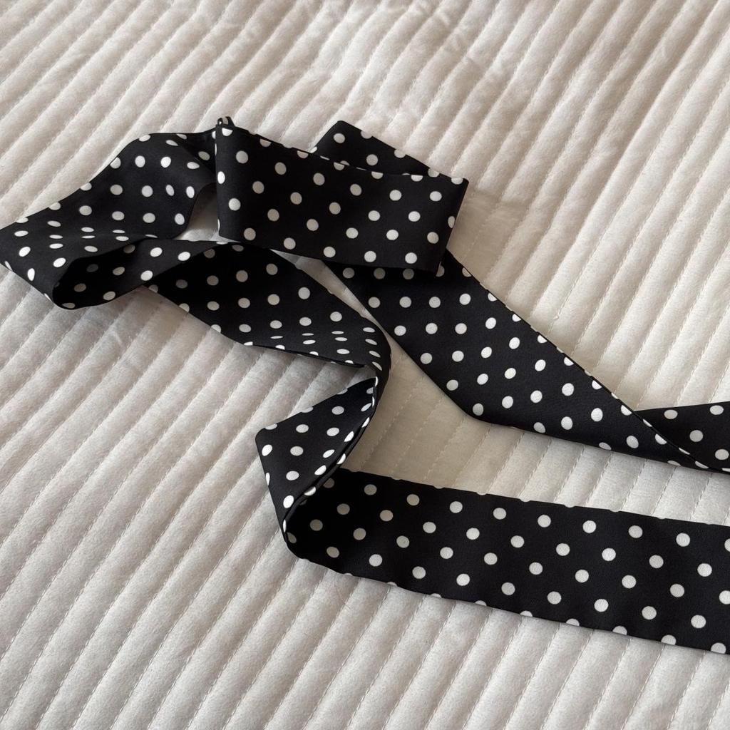 Elegant Polka Dot Silk Scarf & Headband Ribbon: Versatile Hair Accessory for Ponytails or Bags.