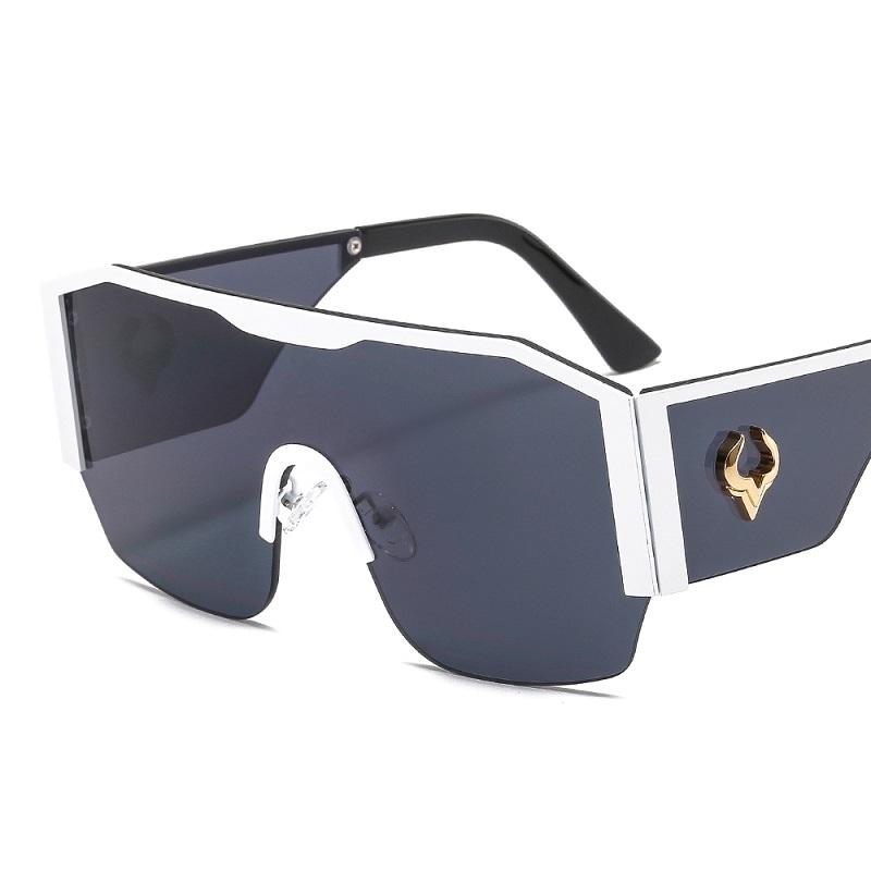 

2024 New Fashion Shield Sunglasses Men Women High Quality Luxury Gradients Lens Bull Logo Designer Sunglasses Other