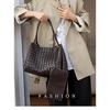 Niche design new metal rope buckle woven tote bag single shoulder large bag portable large capacity woven women's bag