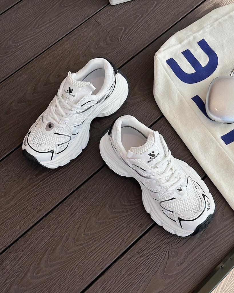 2025 New Leather Women's Shoes Ultra-light Dad Shoes Ins Super Fire Breathable Network Versatile Sports Shoes Thin Casual Shoes