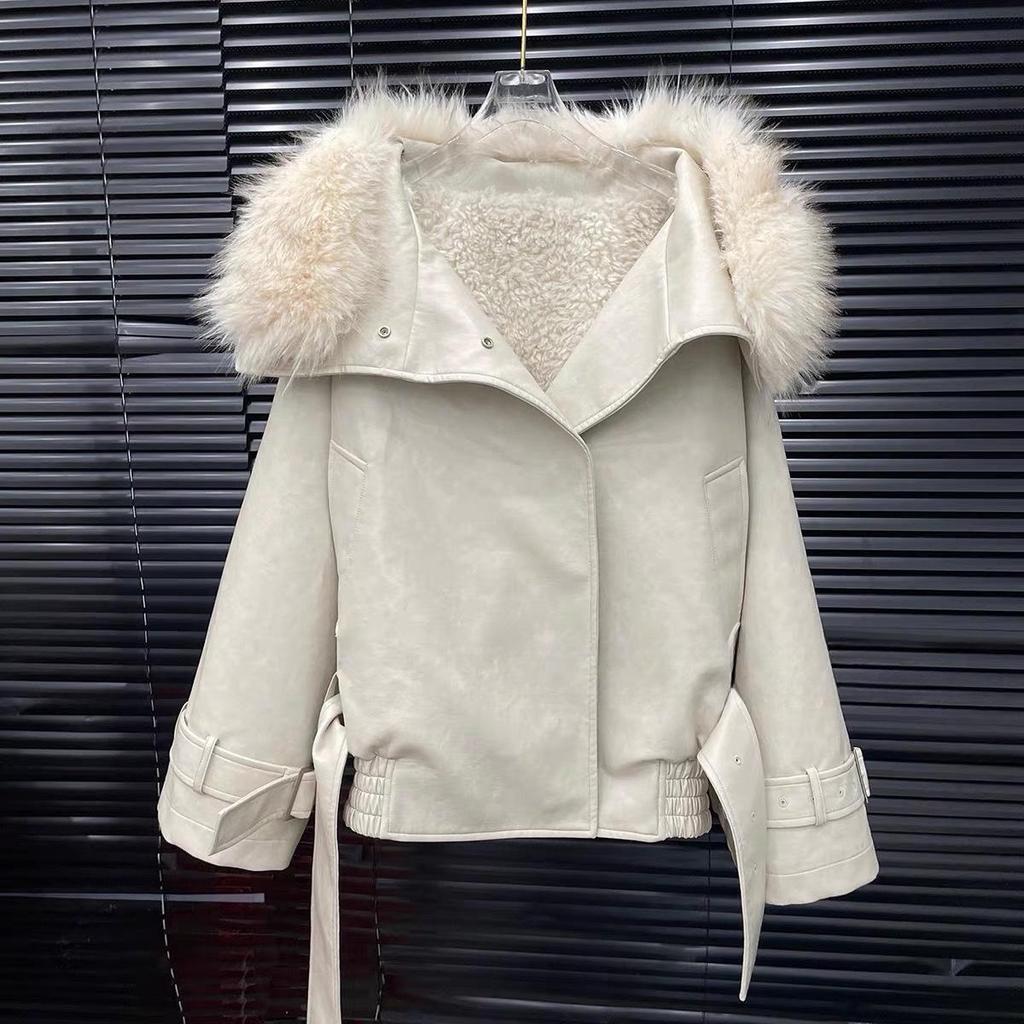 Damen 2025 Herbst/Winter Zweiteiliges Set mit Fellfutter: PU-Lederjacke mit großem Pelzkragen + Rock
