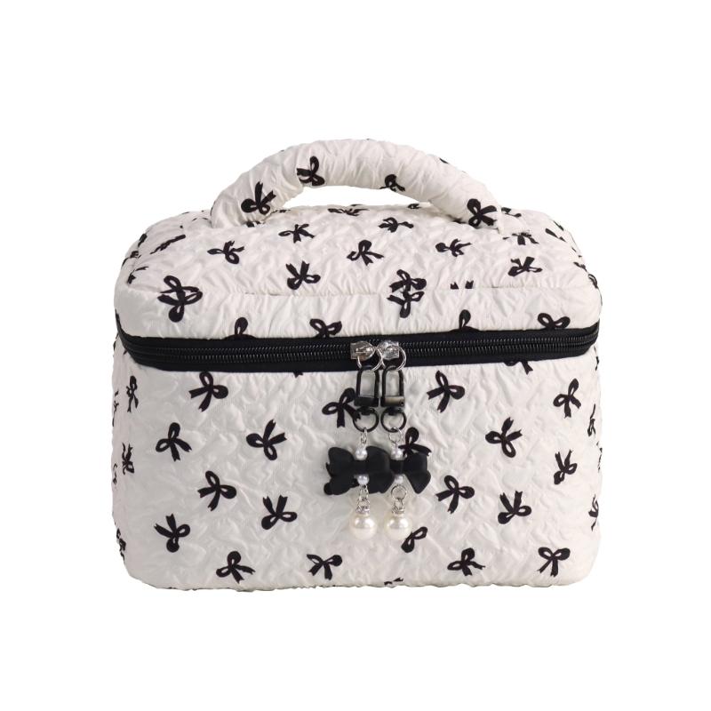Cosmetic Bag Large Capacity Toiletry Bag Aesthetic Cosmetic Organizers Bows Makeup Bag Skincare Organisers for Women