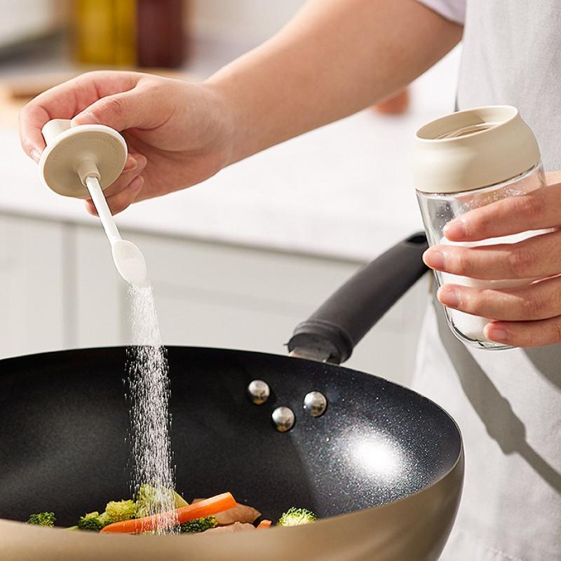 Oil Bottle Moisture-proof with Lid Spoon Pepper Jar Salt Shaker Multi-purpose Combination Glass Kitchen Seasoning Bottle