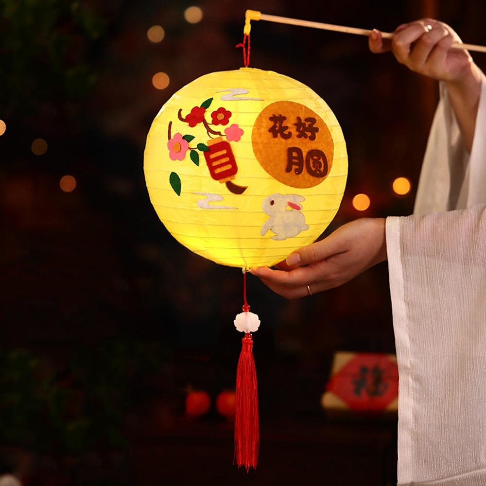 

Traditional Chinese Rabbit Lantern Cute LED Lantern Toys Antique Lantern Family Activity Style 1