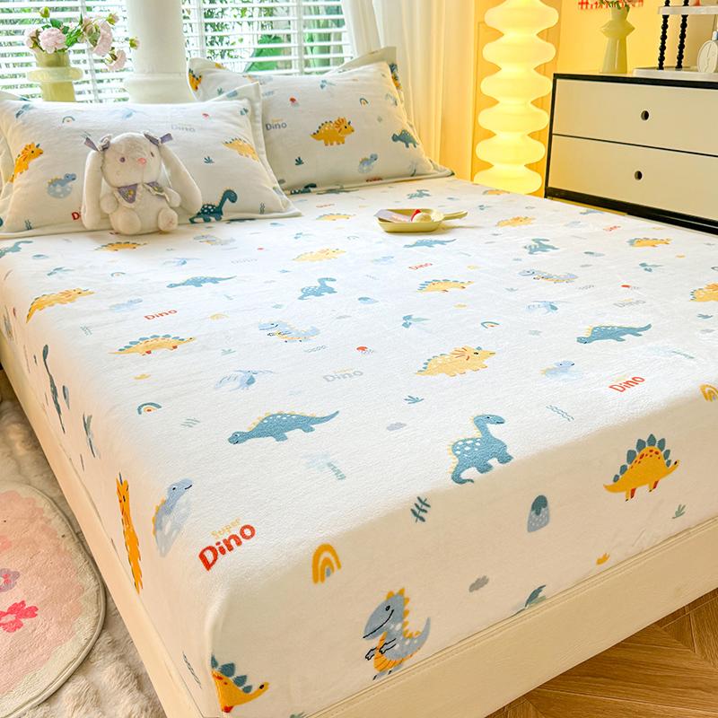 Soft Bedsheet Warmth Fitted Sheet Cartoon Style Bed Linen Velvet Bed Cover Sheets with Elastic Band Drap De Lit (No Pillowcase)