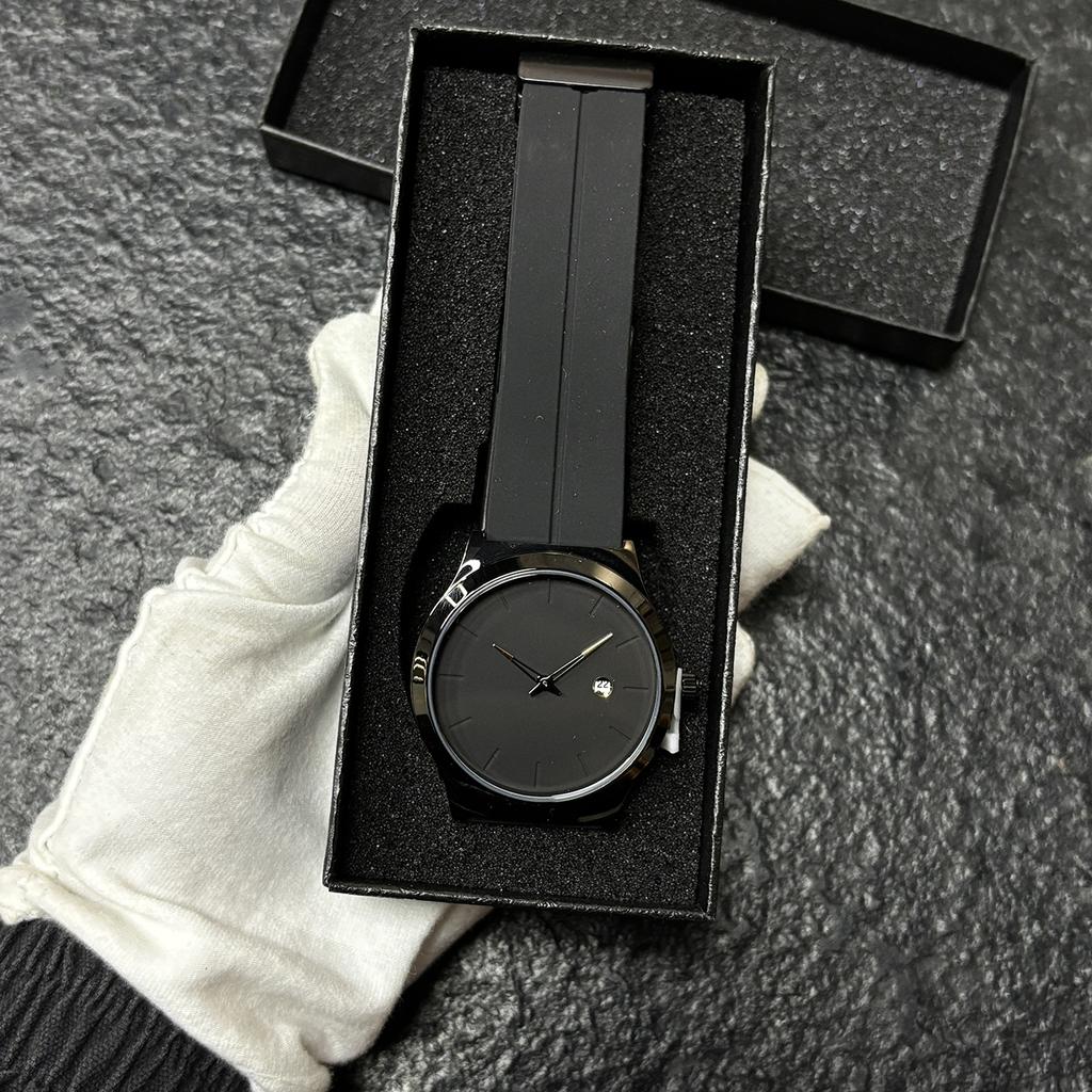 New Stylish Elegant Unisex Quartz Watch Stainless Steel Alloy Dial Silicone Magnetic Strap 3Atm Waterproof Sport Watch