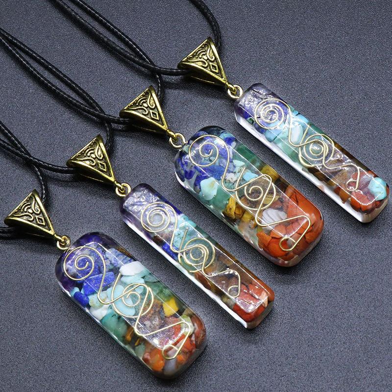 Colorful Gravel Necklace Natural Stone Resin Pendants Chakra Healing Chip Crystal Agate Stone Charms for Jewelry Making Necklace