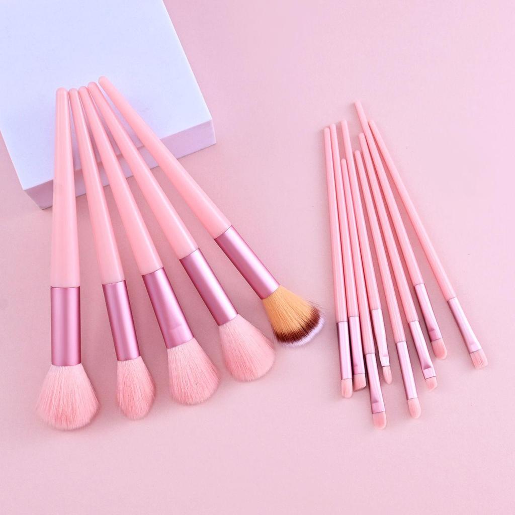 13-piece Evergreen Makeup Brush Set: Includes Eyeshadow, Blush, and Full Set Brushes. Perfect for Customizable Makeup Application!