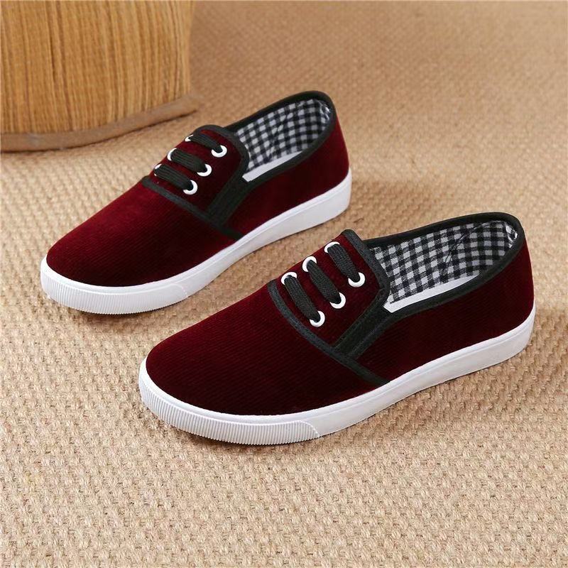 New low-top canvas shoes female student flat casual shoes sports casual board shoes lazy little white shoes