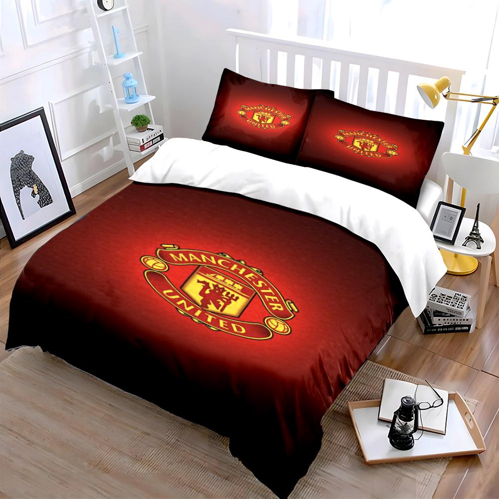 Set Biancheria da Letto Logo Manchester United Set Biancheria da Letto (1 copripiumino, 2 federe, piumino non incluso)