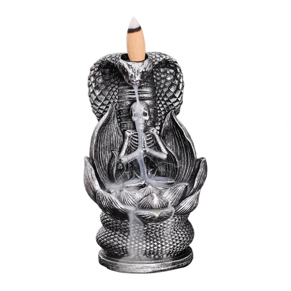 

Backflow Incense Holder Skull Snake Incense Burner Holder Backflow Waterfall Cone Incense Burner Zen Skeleton for Home срібний