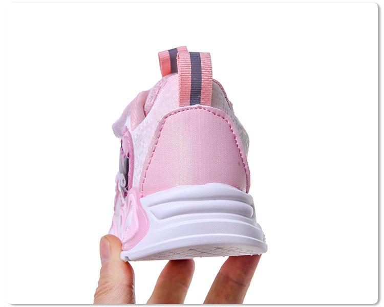 1-6 Yaş Çocuklar İçin Işıklı Koşu Ayakkabıları: Moda İlkbahar/Sonbahar Parlayan Spor Ayakkabılar