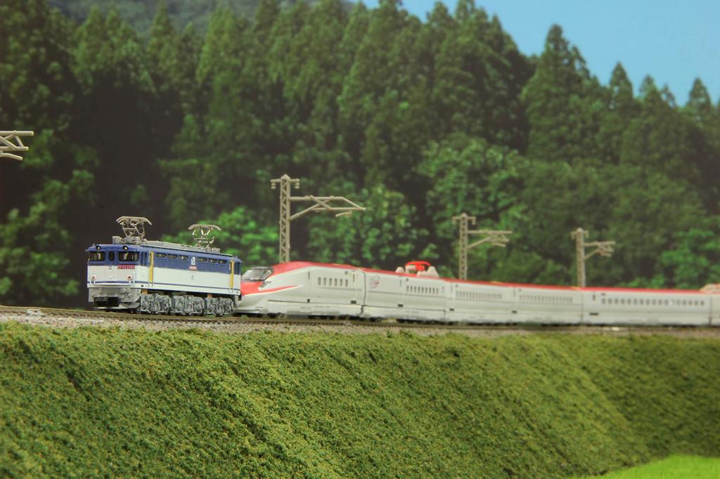 Z Gauge EF65 Series Electric Locomotive No. 2060, 2000 Series, JR Freight New Color, T035-4, Model Train, Electric Locomotive