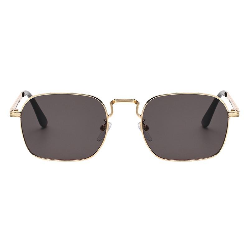 

Изысканно вырезанные европейские и американские металлические солнцезащитные очки, маленькая оправа, унисекс, защита от ультрафиолета, модель 2025 года. Black Frame Black Gray Lens