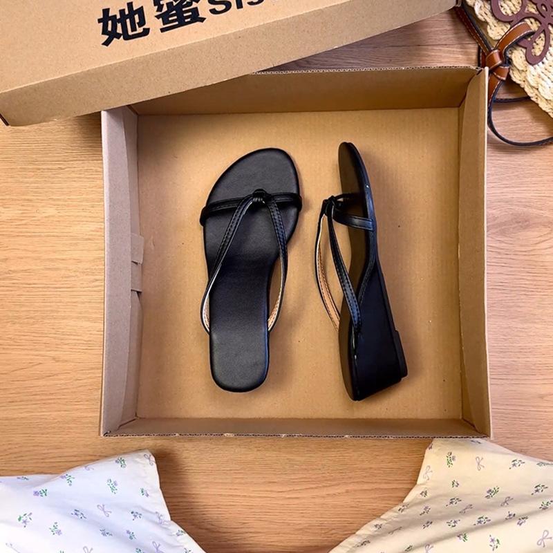 Silver Temperament Pinch-on Flip-flops Fairy Shoes Wear 2025 New Summer Wedge Heel High-heeled Cool Slippers