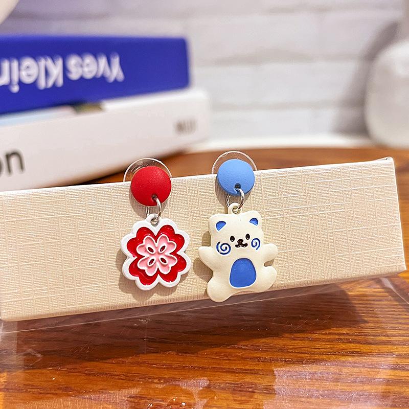 Japanese Cute Dripping Oil Flower Bear Color Matching Earrings Simple Niche Design Earrings Women