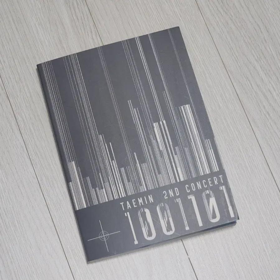 

SHINee Тэмин Tmi Con Набор открыток с концерта Книга открыток Товары Shinee Тэмин