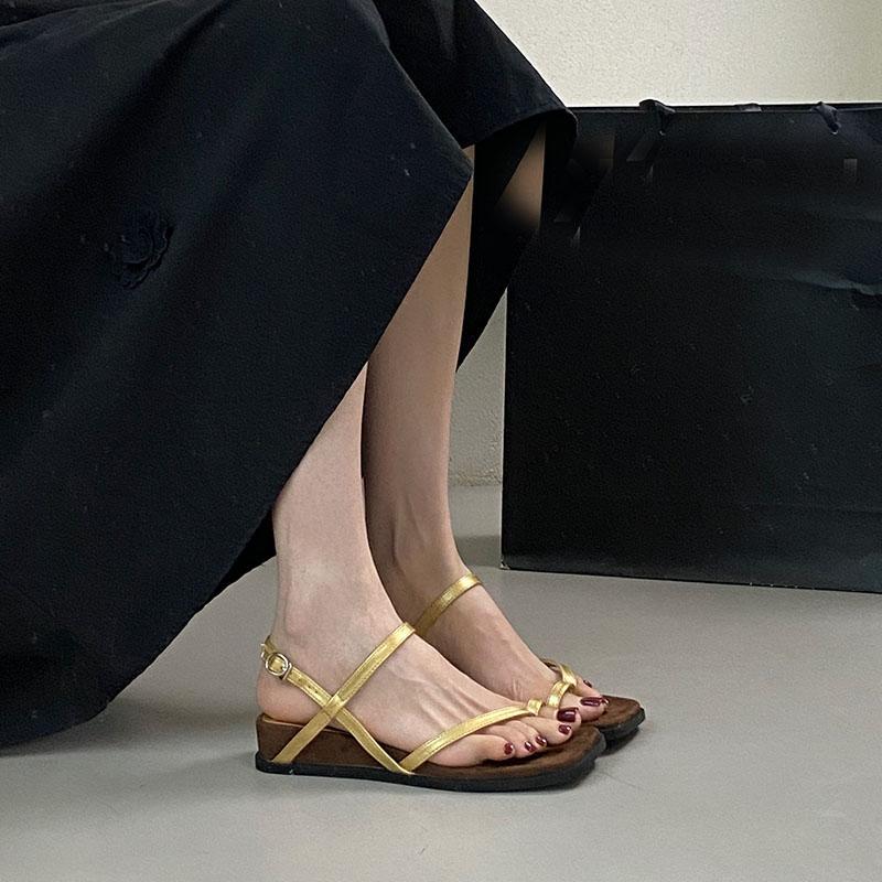 Fashion Female Wedges Footwear Heeled Sandals Shoes For Ladies Square Toe Fashion Buckle Strap Women Wedges Sandals Shoes Flip Flops