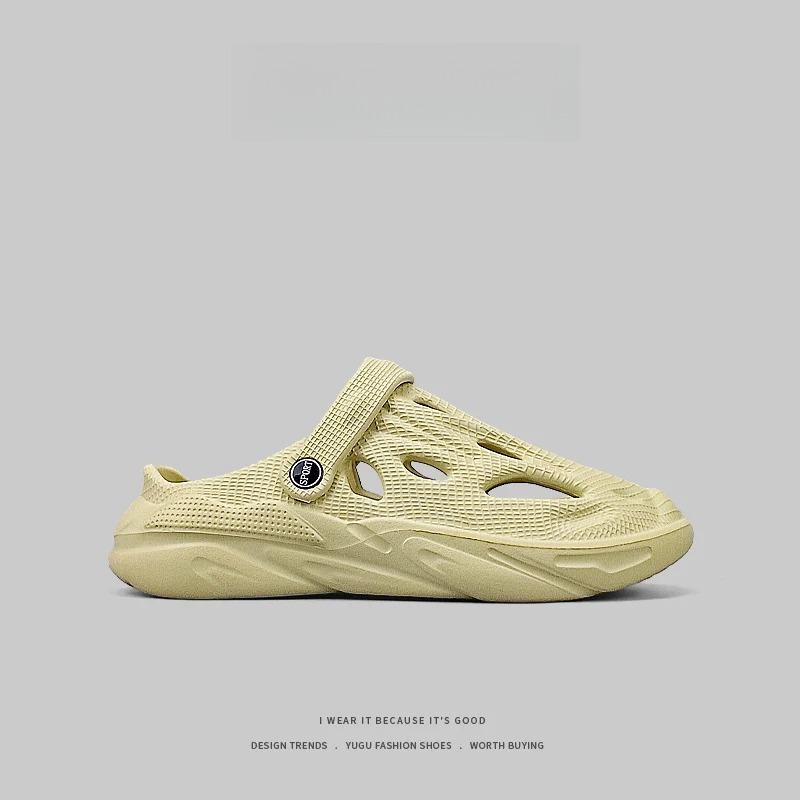 Comwarm 2025 Men Summer Slippers Fashion Hole Clogs Outdoor Beach Sandals Casual Garden Shoes Non-slip Designer Hollow Slippers