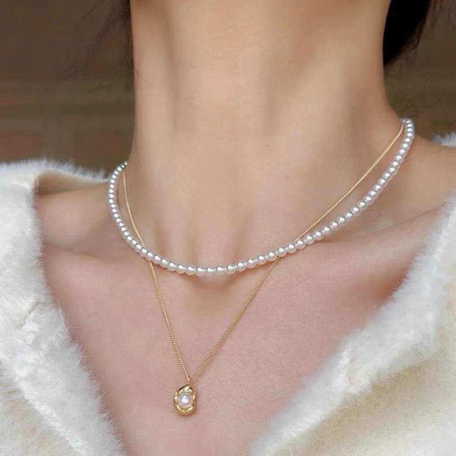 Double Stacked Glass Pearl Necklace Fashion Temperament Pea Freshwater Pearl Pendant Premium Sense Chain Necklace