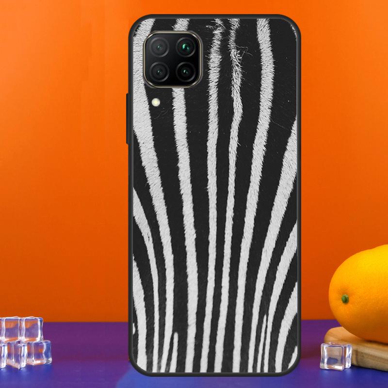 Black White Zebra Stripe For Huawei Nova 12s 12i 11i 8i 9 10 SE Y91 Y90 Y60 Y70 Y72 Y61 P20 P40 Lite P30 P60 Pro Case
