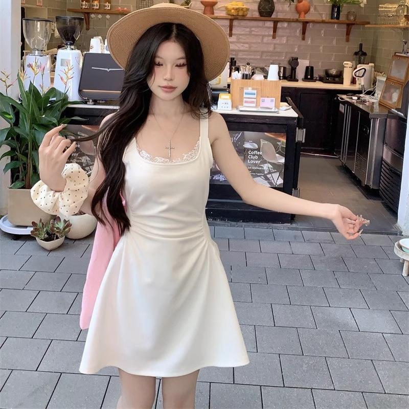 2026 French Pure Lace Suspender Dress Women's Summer Slim Fold Gentle Black Waist A-Word Short Skirt