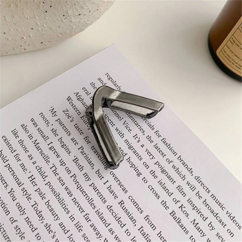 Módne acetátové trojuholníkové sponky do vlasov pre ženy Dievčatá Vlasy Claw Chic Barrettes Claw Claw Vlásenky Nástroj na úpravu vlasov Vlasové doplnky