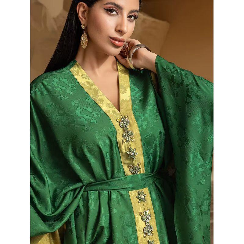 New Middle East Handmade Seam Drill Fashion Robe Dress Hand Sewn Diamond V-neck Dress