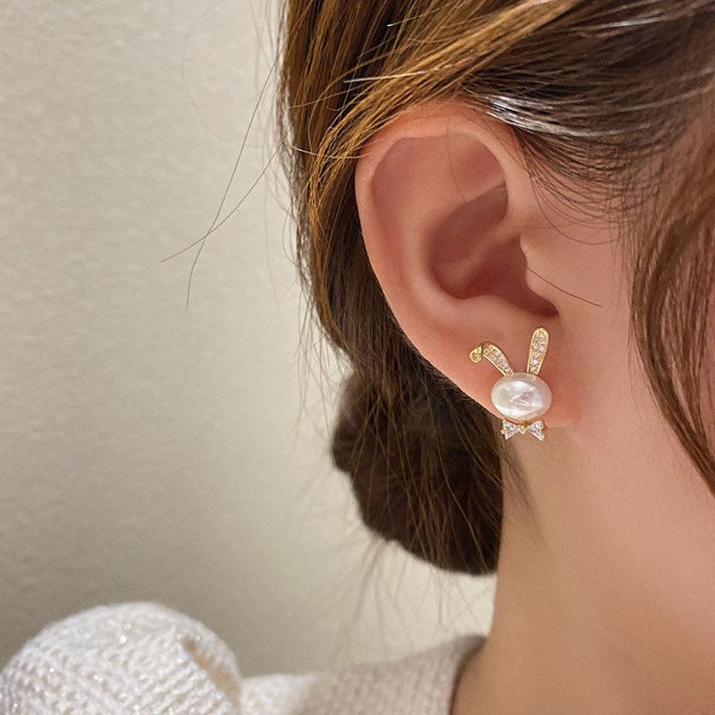 2021 Trendy Cute Rabbit Minimalist Silver Stud Earrings for Women - Autumn/Winter Korean Style