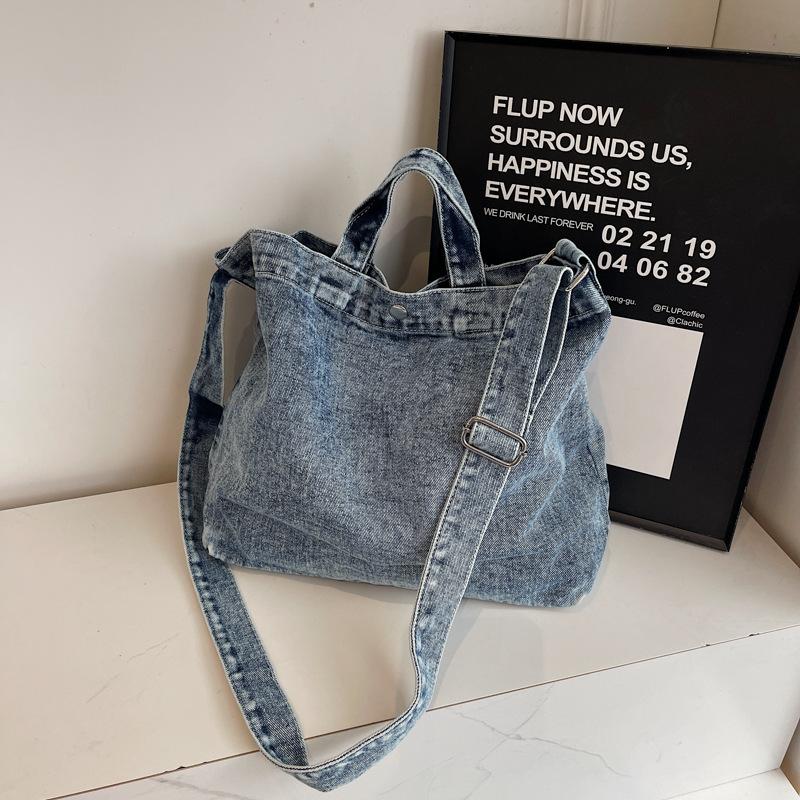 Leisure Large Capacity Denim Cloth Bag for Women 2026 New Commuting Shoulder Bag, Loose Feeling, Portable Versatile Tote Bag
