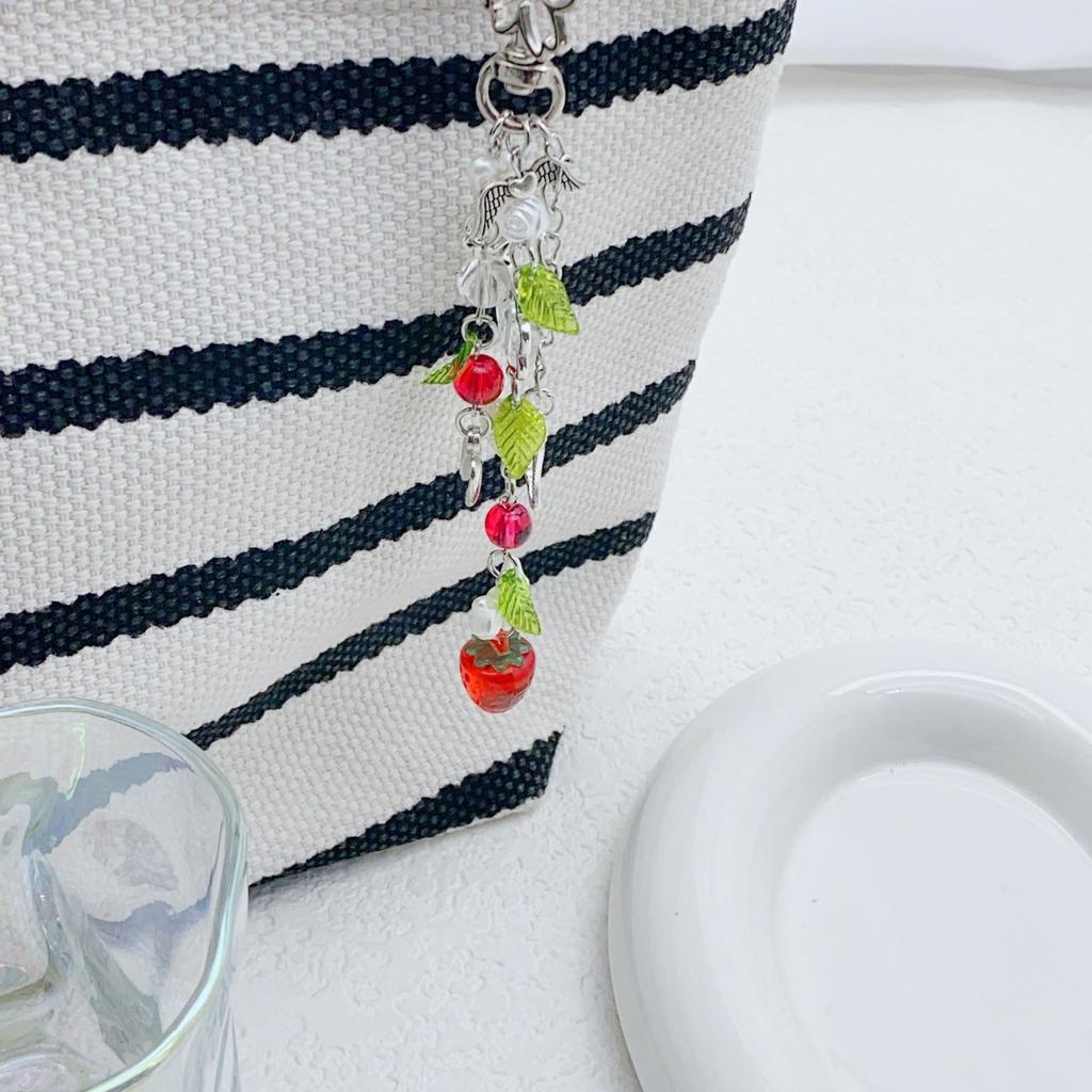 Strawberry Leaf Pendant Sweet Phone Chain Strap Hangings Decoration Keychain Lanyard Small Gift for Women Girls